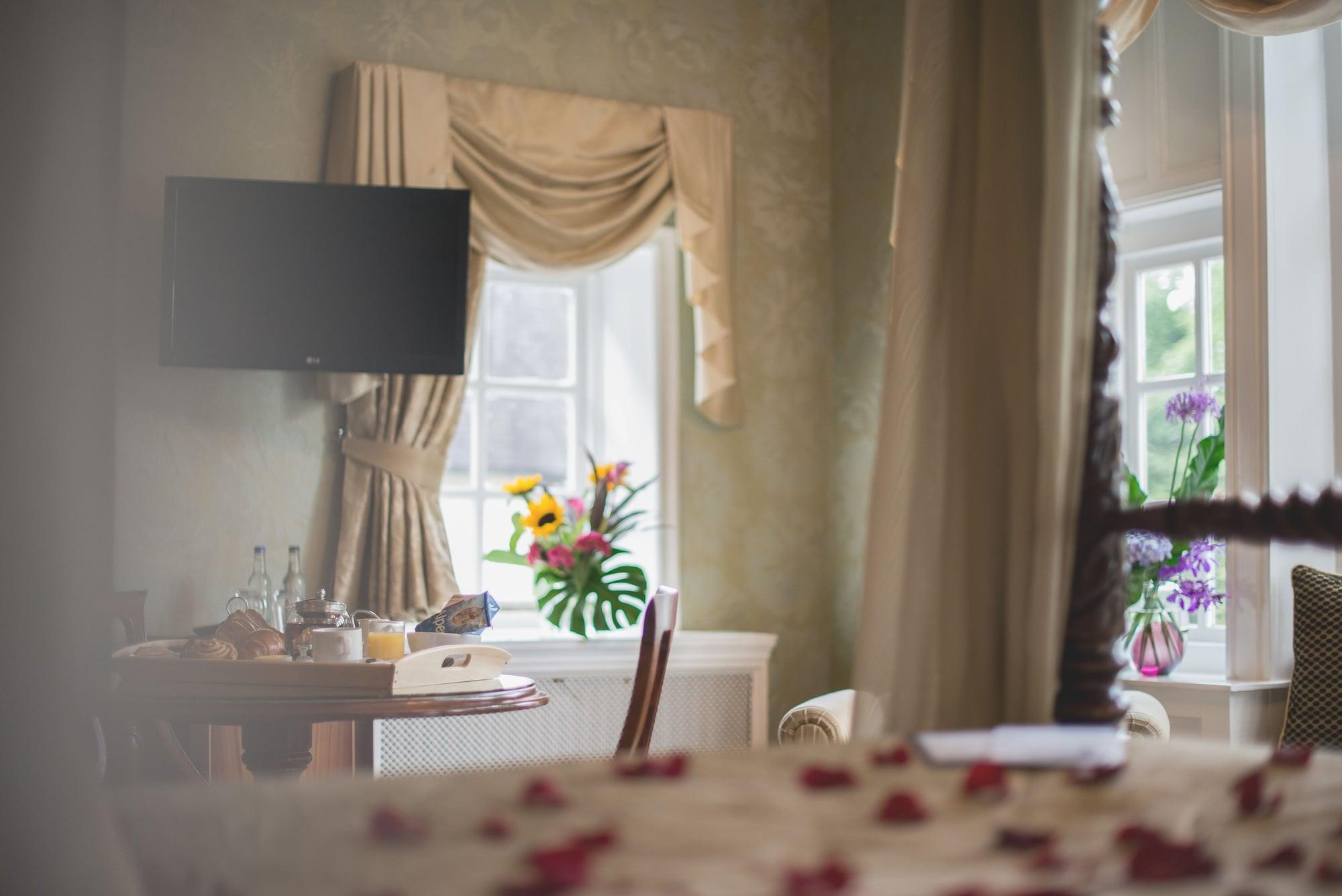 Mere Court Hotel Knutsford Bagian luar foto