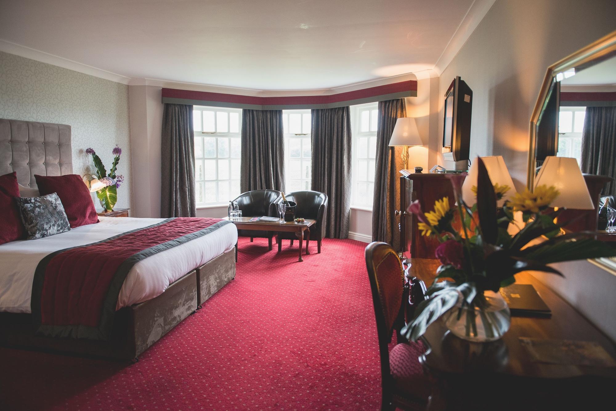 Mere Court Hotel Knutsford Bagian luar foto
