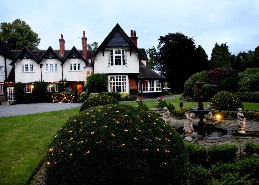 Mere Court Hotel Knutsford Bagian luar foto